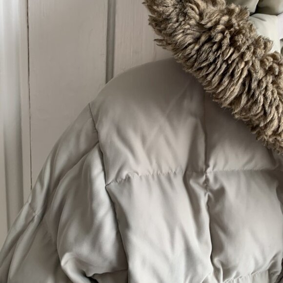 Woolrich Goose Down Hooded Puffer Coat - Picture 3 of 8